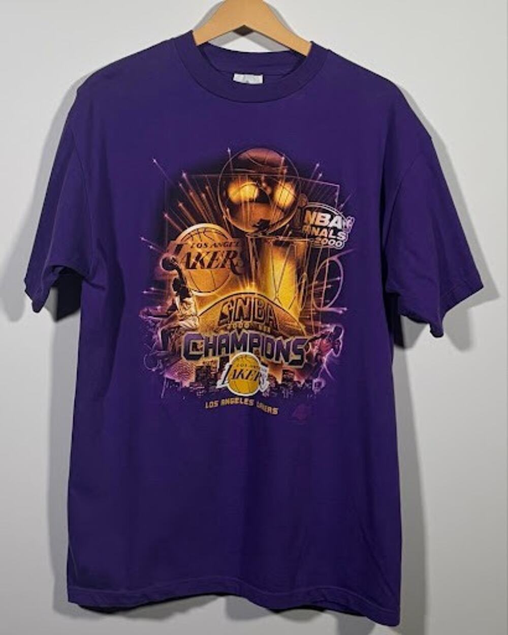 Vintage 2000 Los Angeles Lakers NBA Champions T-Shirt L Tour Champ Purple